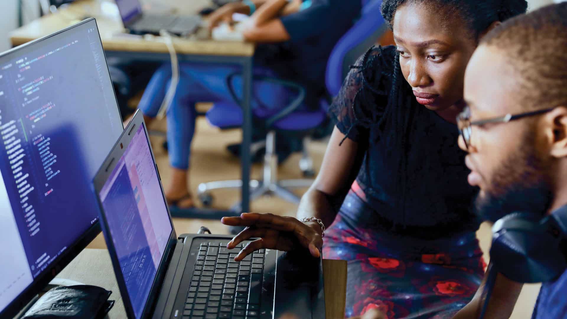 构建面向智能调度的实时车队管理平台