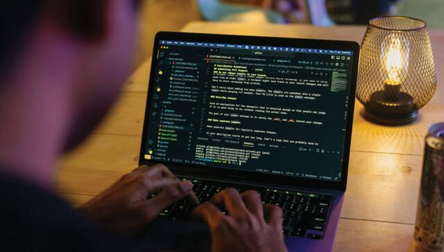 Developing a Cross-Platform Loyalty Program System with Real-Time API Integrations
